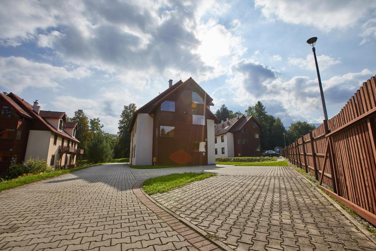 Apartamenty Nad Lomniczka-Malachit Карпач Екстериор снимка